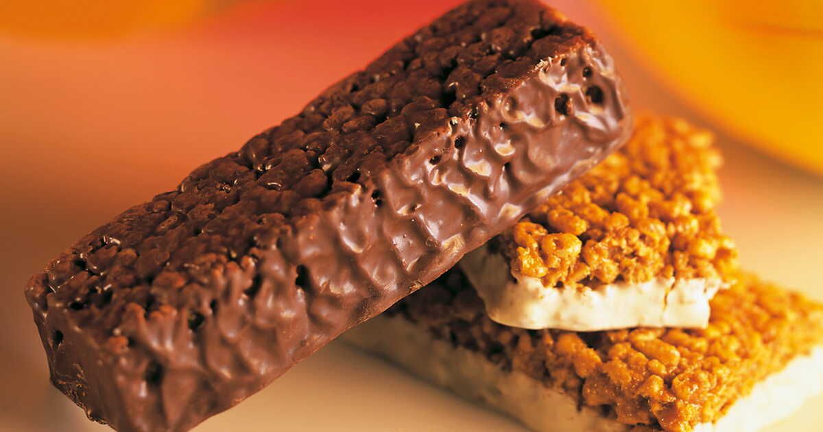 Des barres de riz soufflé au chocolat, la recette incontournable pour le goûter des enfants
