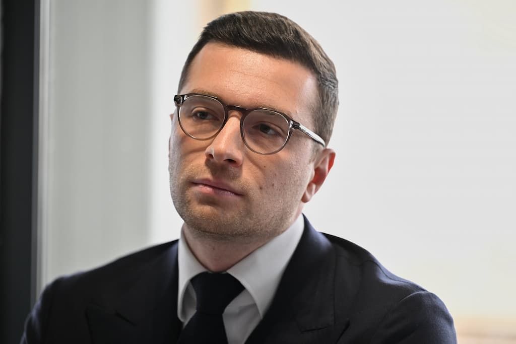 La panthéonisation de Marc Bloch suscite une guerre de mémoire entre Bardella et Mélenchon