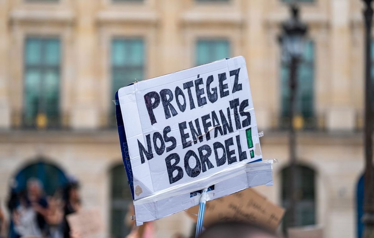 Une opération nationale contre la pédocriminalité : des dizaines d'interpellations en France
