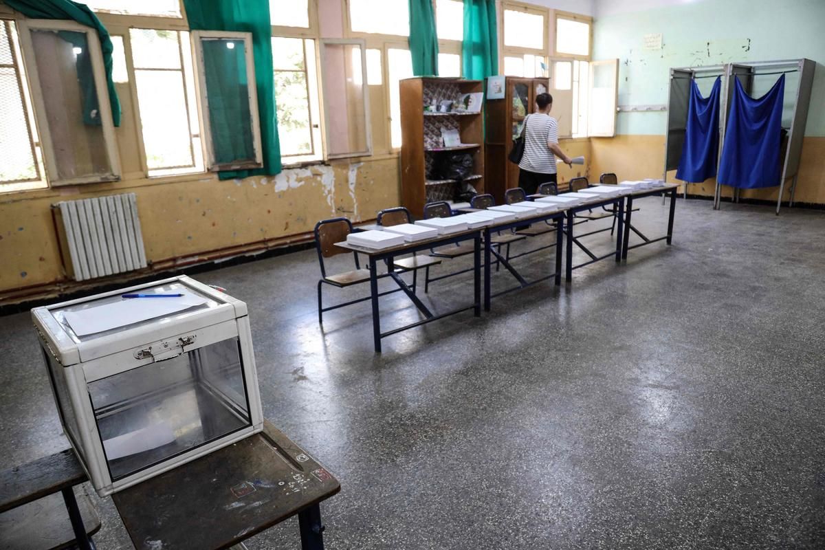 Élections législatives en Algérie : l'absentéisme fait polémique avec un taux de participation de 20,79 %