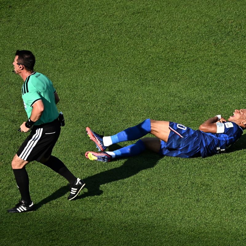 Des polémiques et des espoirs : l'actualité sportive du moment