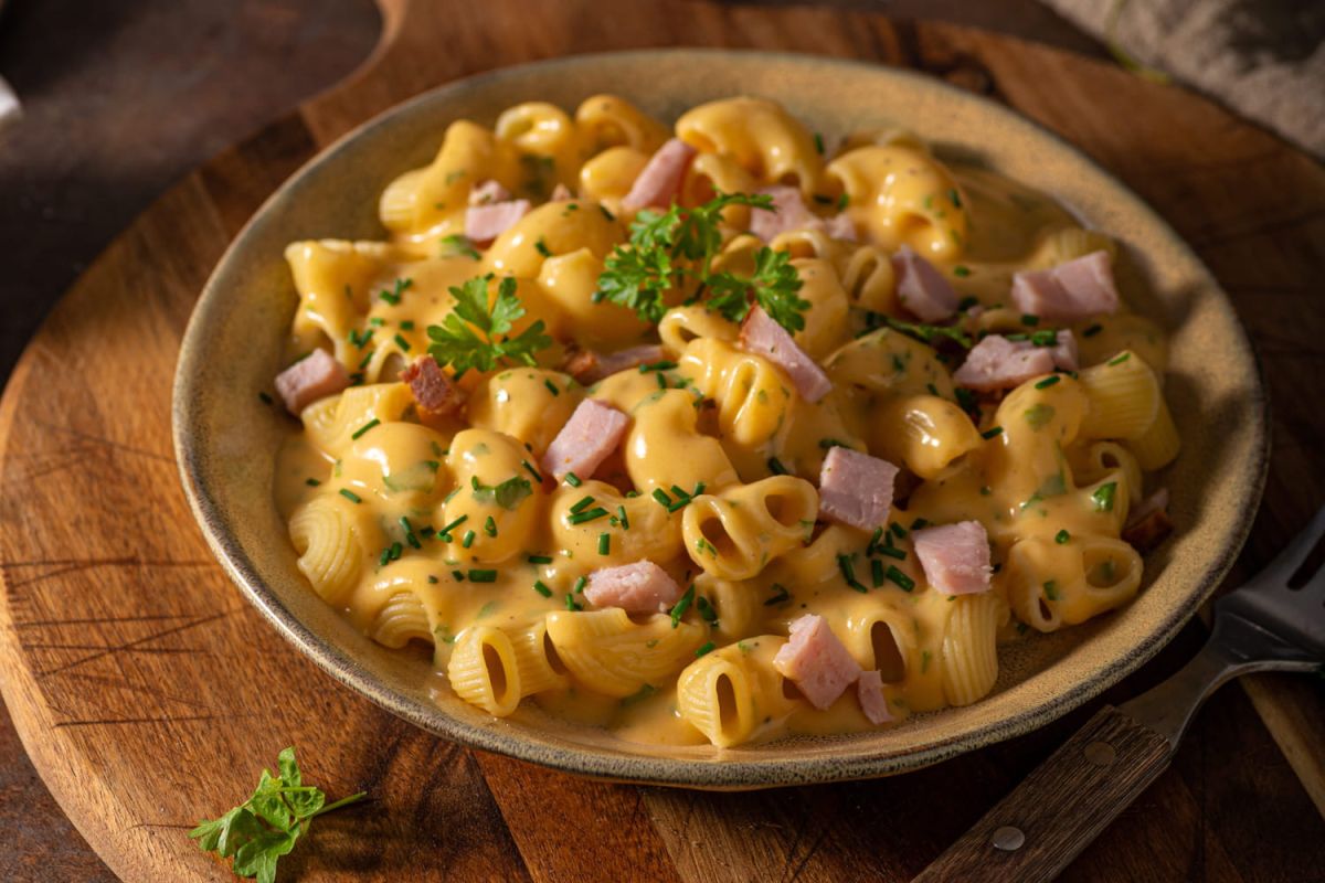Un chef sublime les coquillettes au jambon : la recette qui fera chavirer votre partenaire