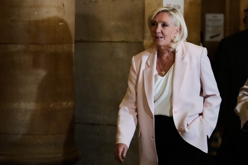 Marine Le Pen : une condamnation qui redéfinit son avenir politique