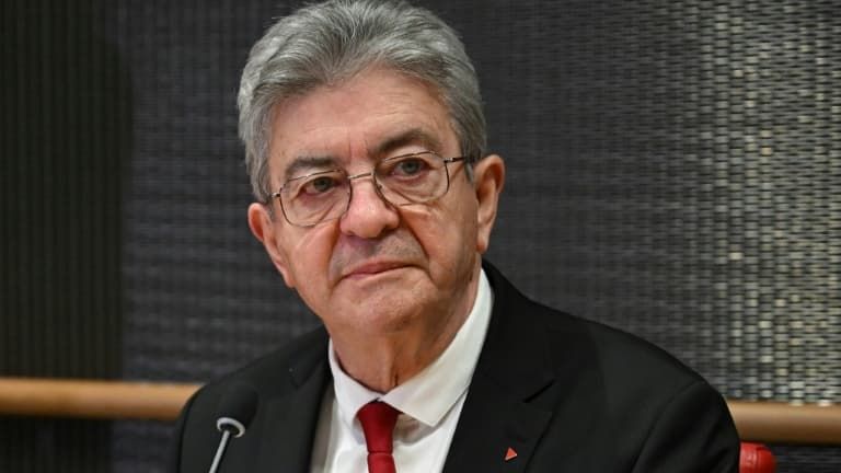 Mélenchon contre Le Pen : accusations croisées et répliques acerbes
