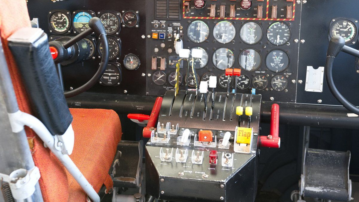 un saut tragique qui change tout : l’héroïsme d’une élève pilote face à l’inattendu