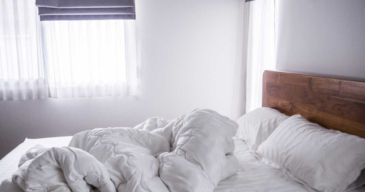 des solutions pratiques pour nettoyer votre couette efficacement