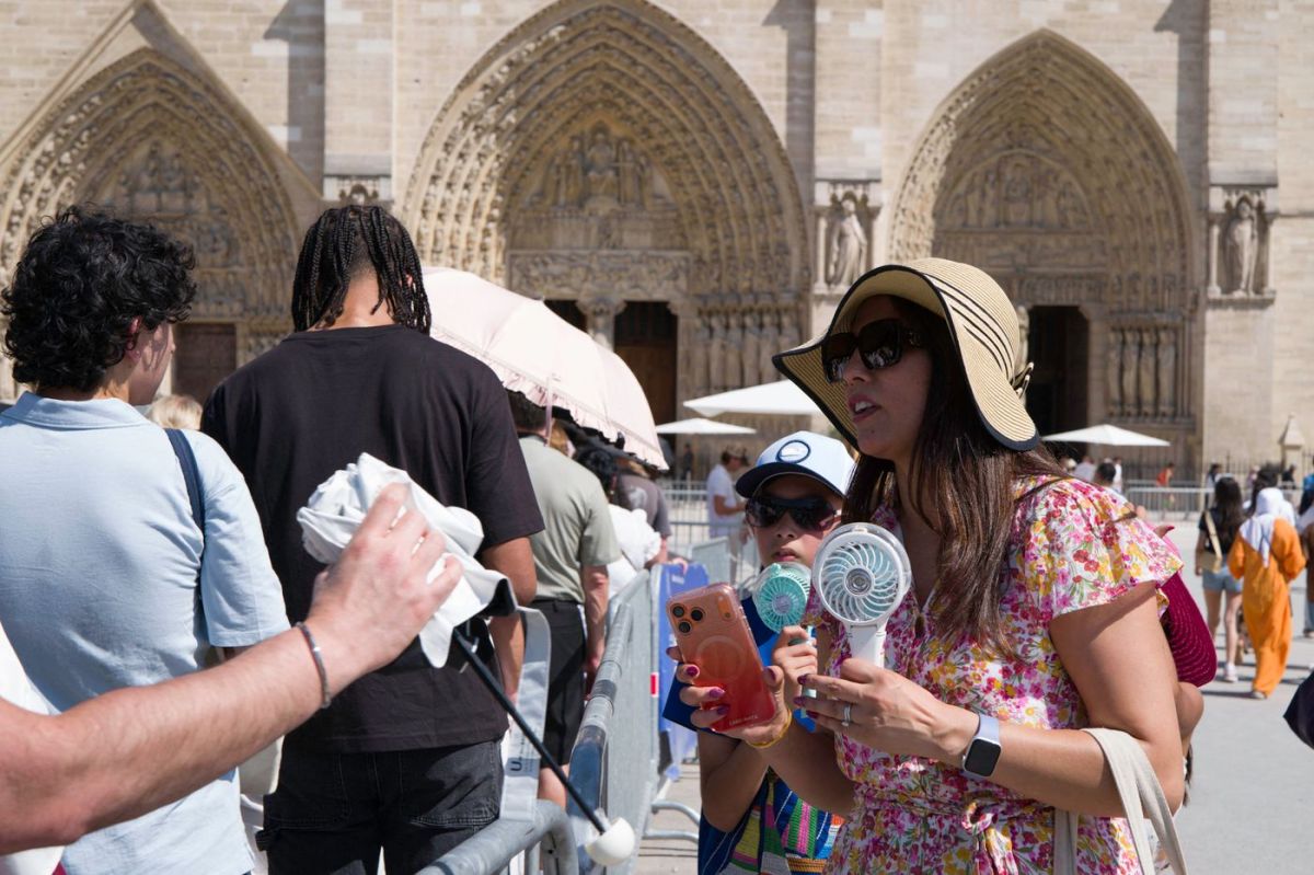La canicule frappe la France : 26 millions de personnes en alerte rouge