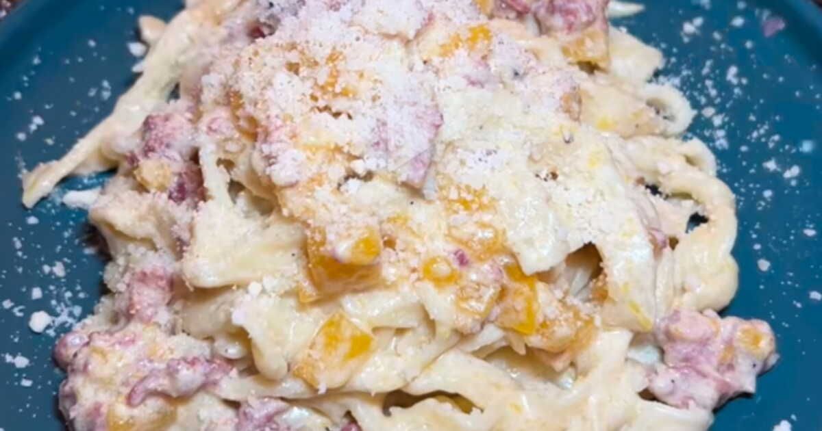 pâtes au butternut et saucisse : une recette réconfortante à savourer