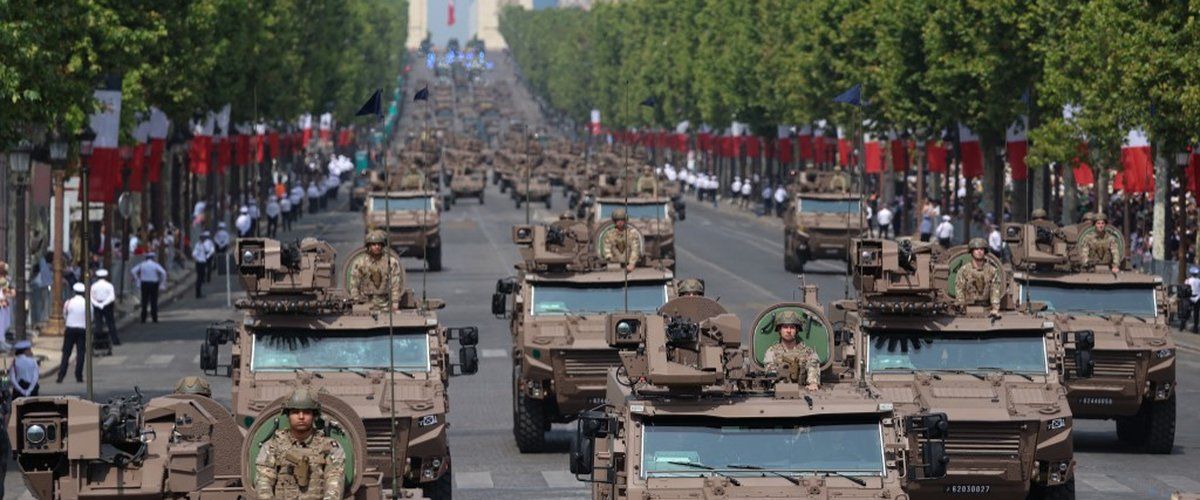 Guerre en Ukraine : un nouvel élan pour la défense européenne se dessine à Paris
