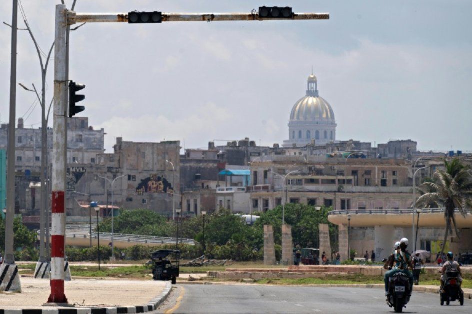 Cuba face à une crise électrique sans précédent : le réseau rétabli après une nouvelle coupure