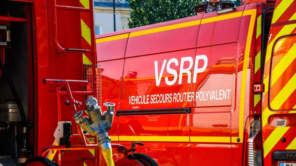 Un accident spectaculaire aux Sables-d’Olonne : quatre blessés et un passage à niveau endommagé